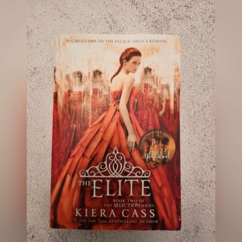 The Elite by Kiera Cass Book, Brand New